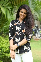 Roopa Koduvayur Stills